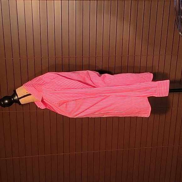 Express Button Down Blouse - Picture 5 of 7